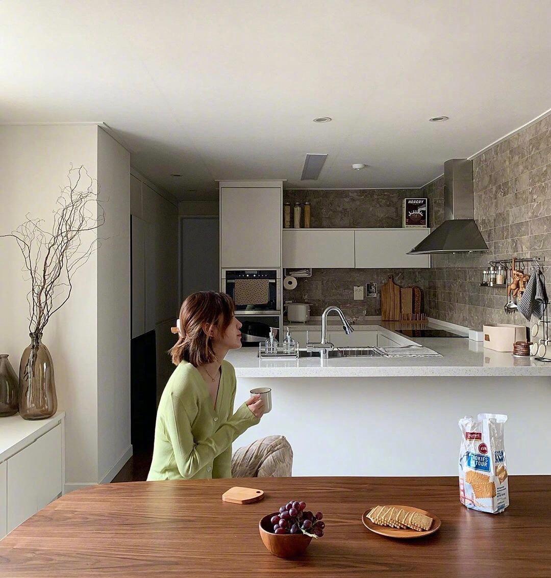 久违的专属于我的舒适自在宁静治愈 期待着这种理想中的浪漫居家