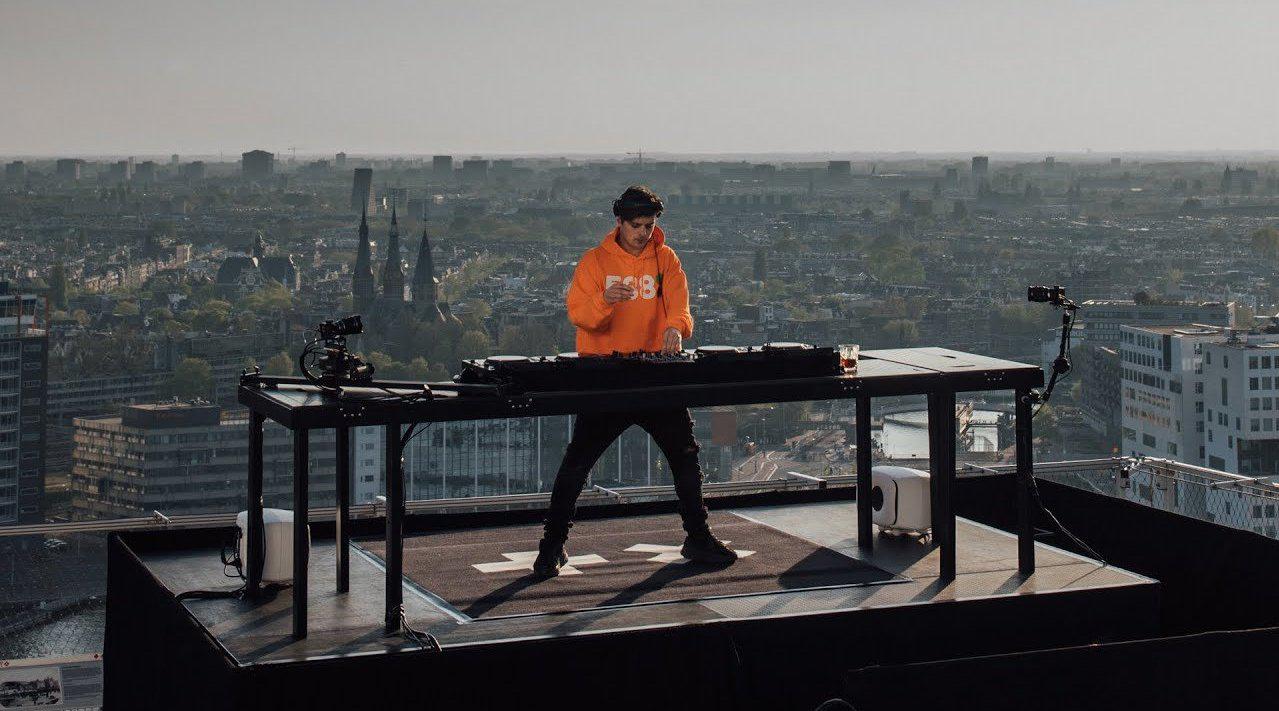 小马丁martin garrix最新居家直播演唱会,天台打碟太帅了