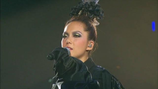 卫兰《大哥》 能做对爱侣 堕落成朋友谁心息 我要爱情不需要登对