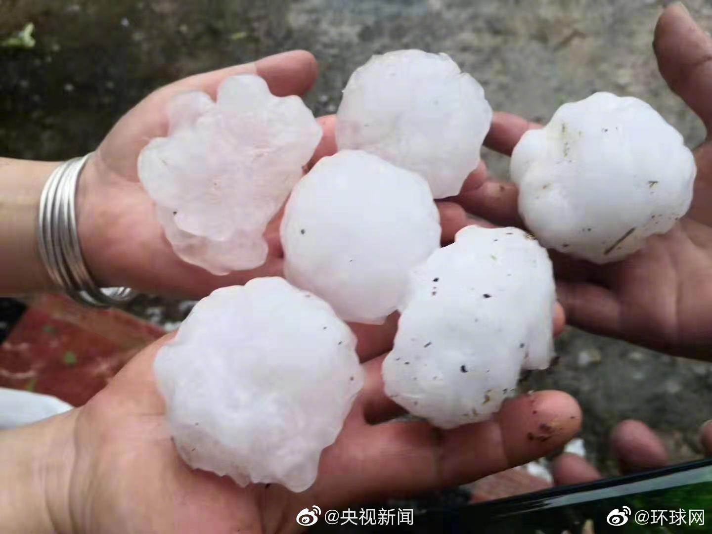 贵州冰雹 最大的直径达70mm