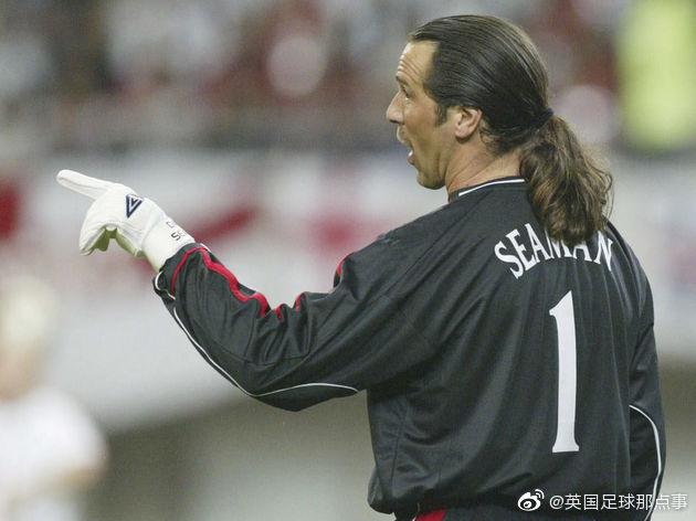 逗妹吐槽:黑人小哥：小罗我能抬你的棺么？