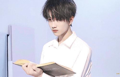 这么晚打扰啦……|a-m女团舞|love shot|全职高手测试题_新浪新闻