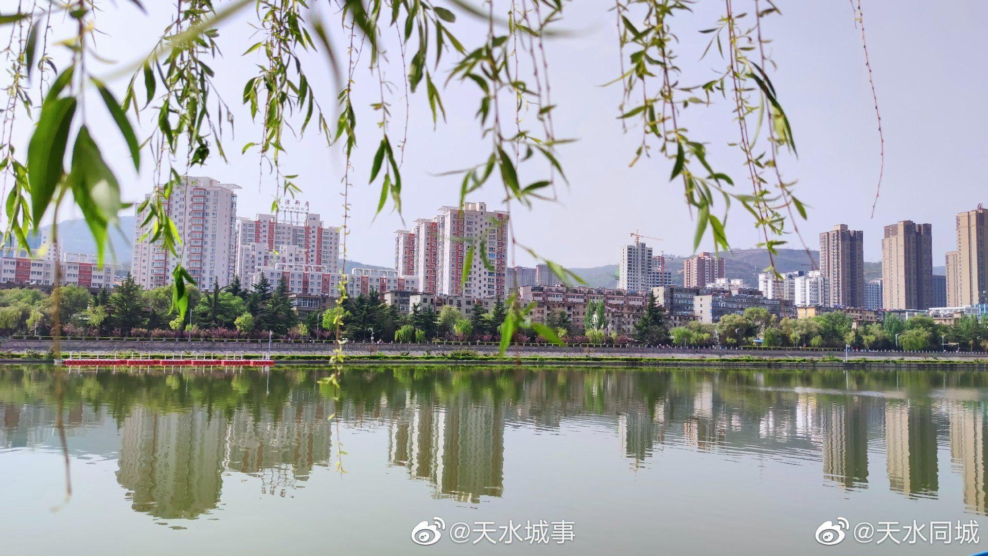 天水 藉河风情线美如画