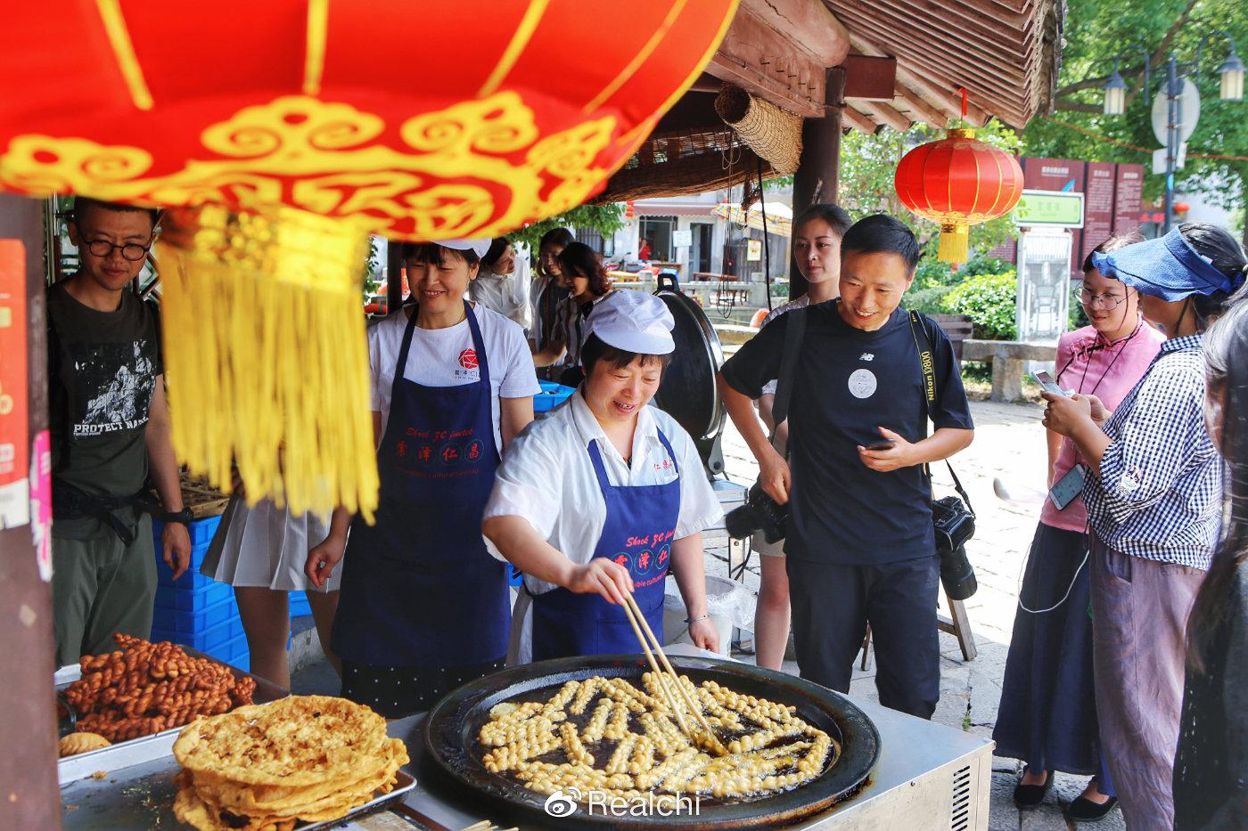原汁原味的江南古镇和小吃