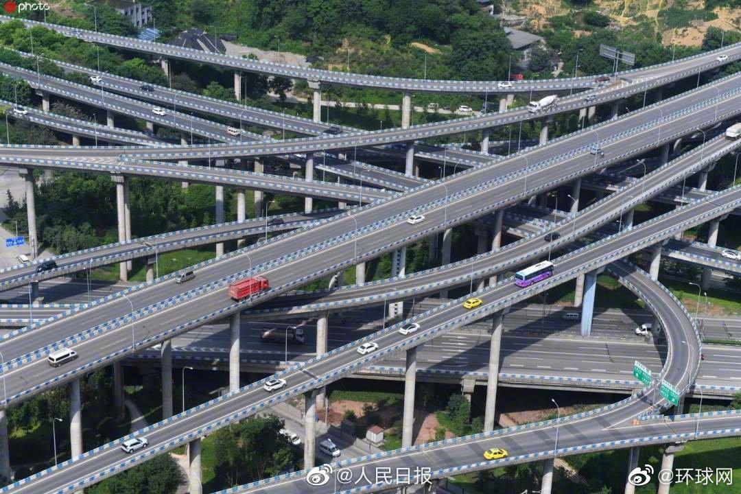 重庆8d魔幻城市代表性地标:让导航绝望的重庆立交桥