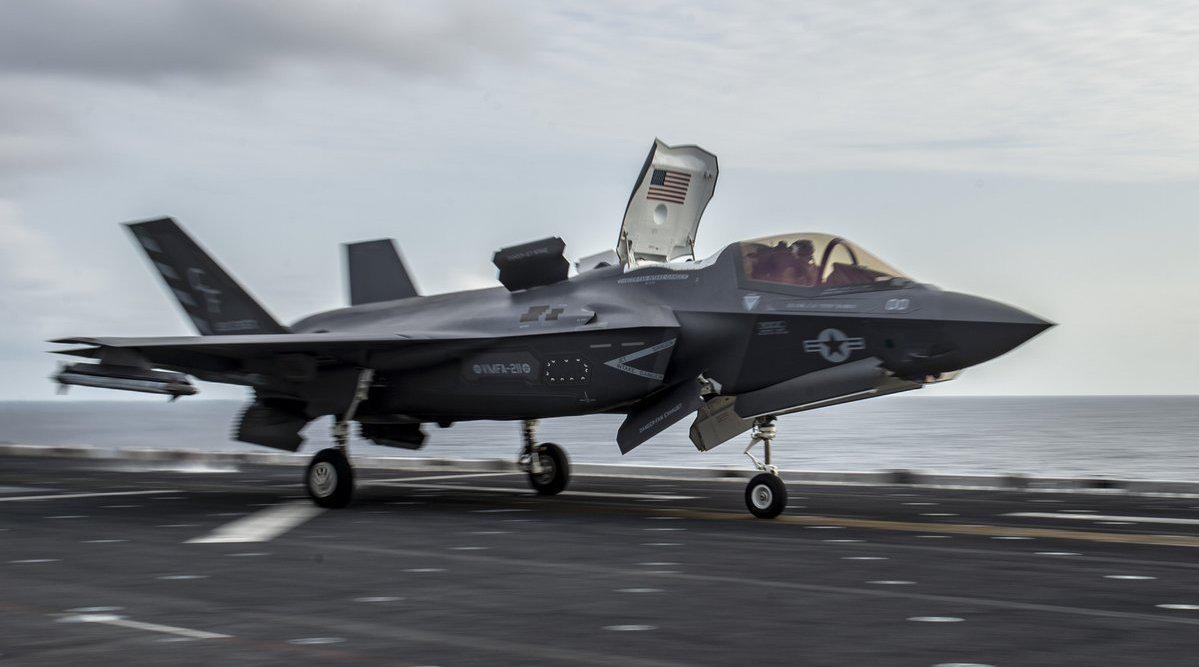狼子野心果然未死!日本"出云级"越过红线,f35战机可滑跃起飞