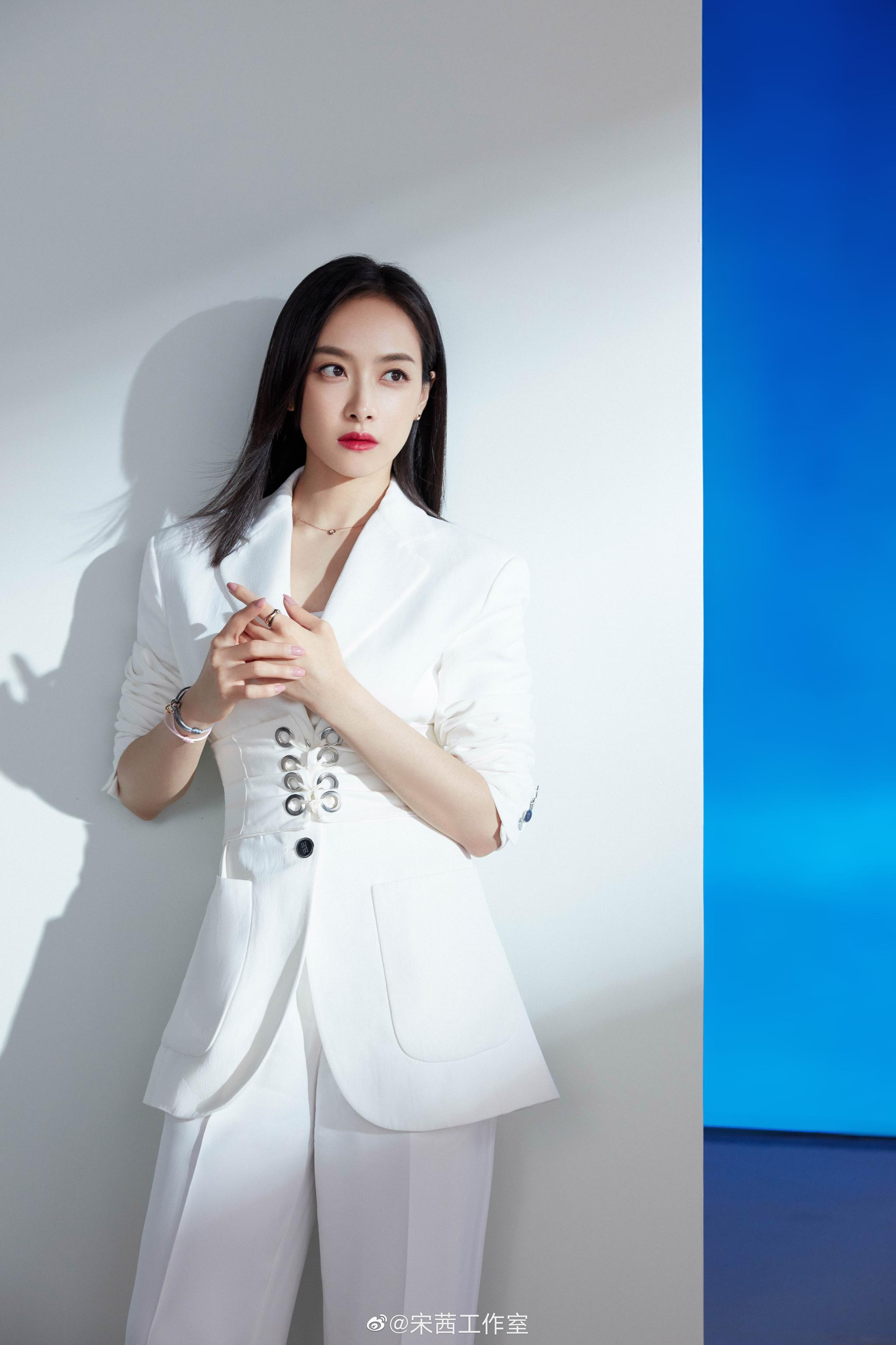 以爱跨越山海,凝聚光芒于心,所有美好都是你@宋茜 大家520快乐