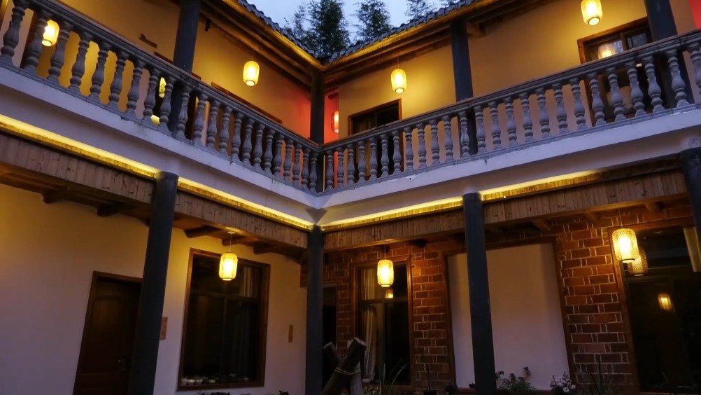 炎陵神农谷有个凡间小院,在废弃的皮坑小学旧址创意改建