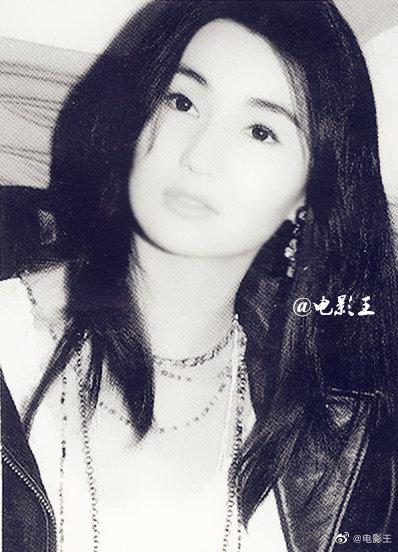 黑白张曼玉,1993年的专访从此不在乎绯闻