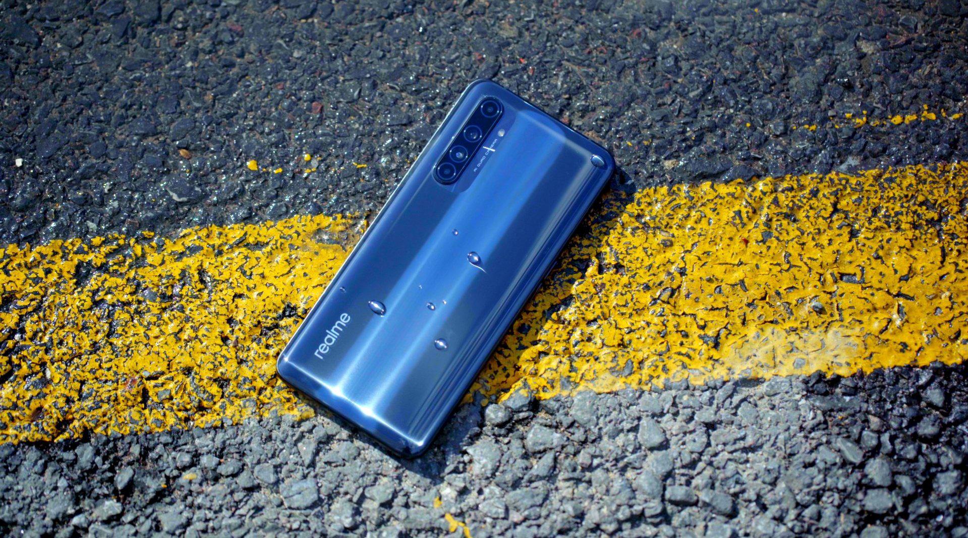 realmex50pro玩家版最便宜高通骁龙865