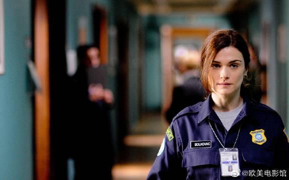 《告密者》是一部根据凯瑟琳·波克瓦克真实经历改编的电影