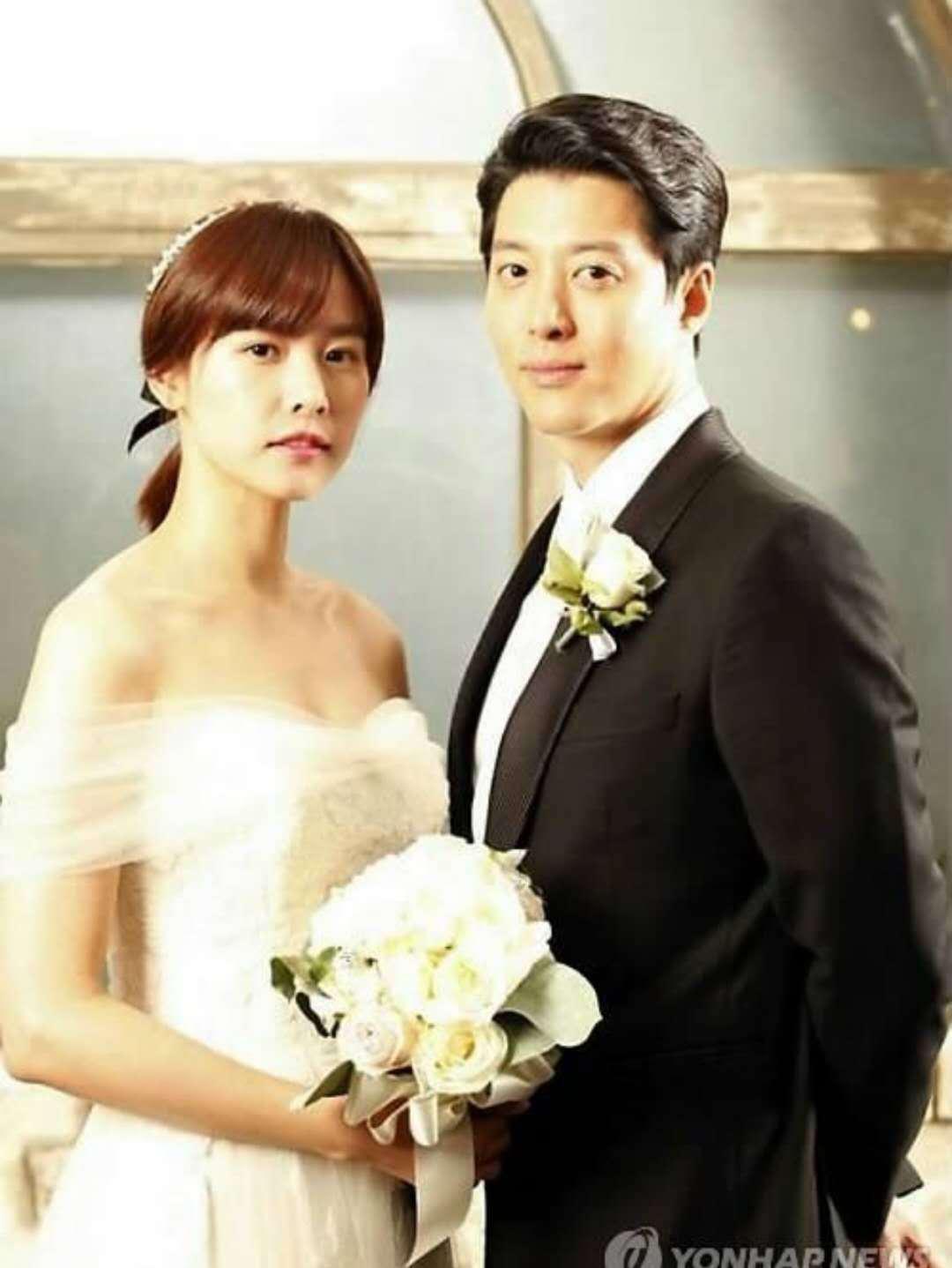 两个人和平离婚可以理解啊,但是为什么又要带韩智慧出场呢