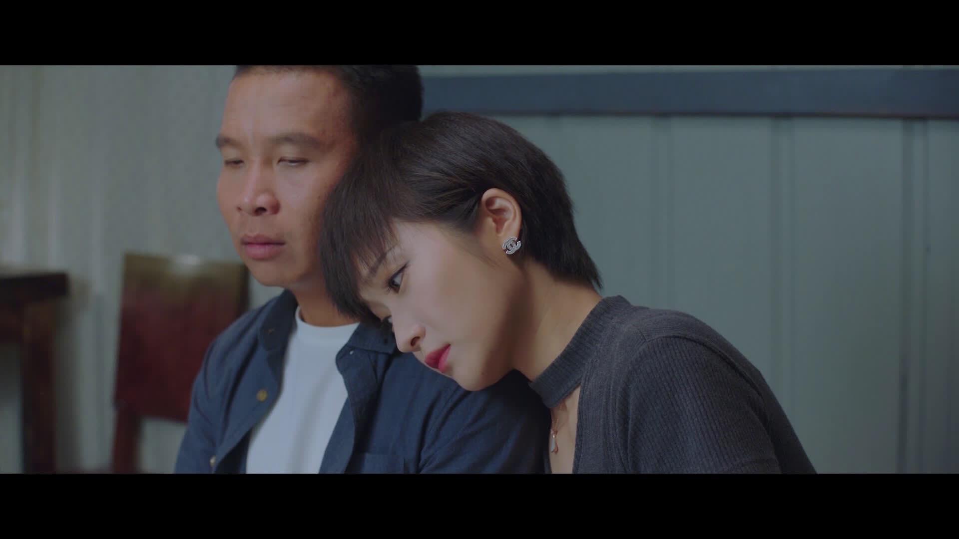 浏览器不支持最新的video播放 00:00 02:18 02:18 为您推荐: 追查到底