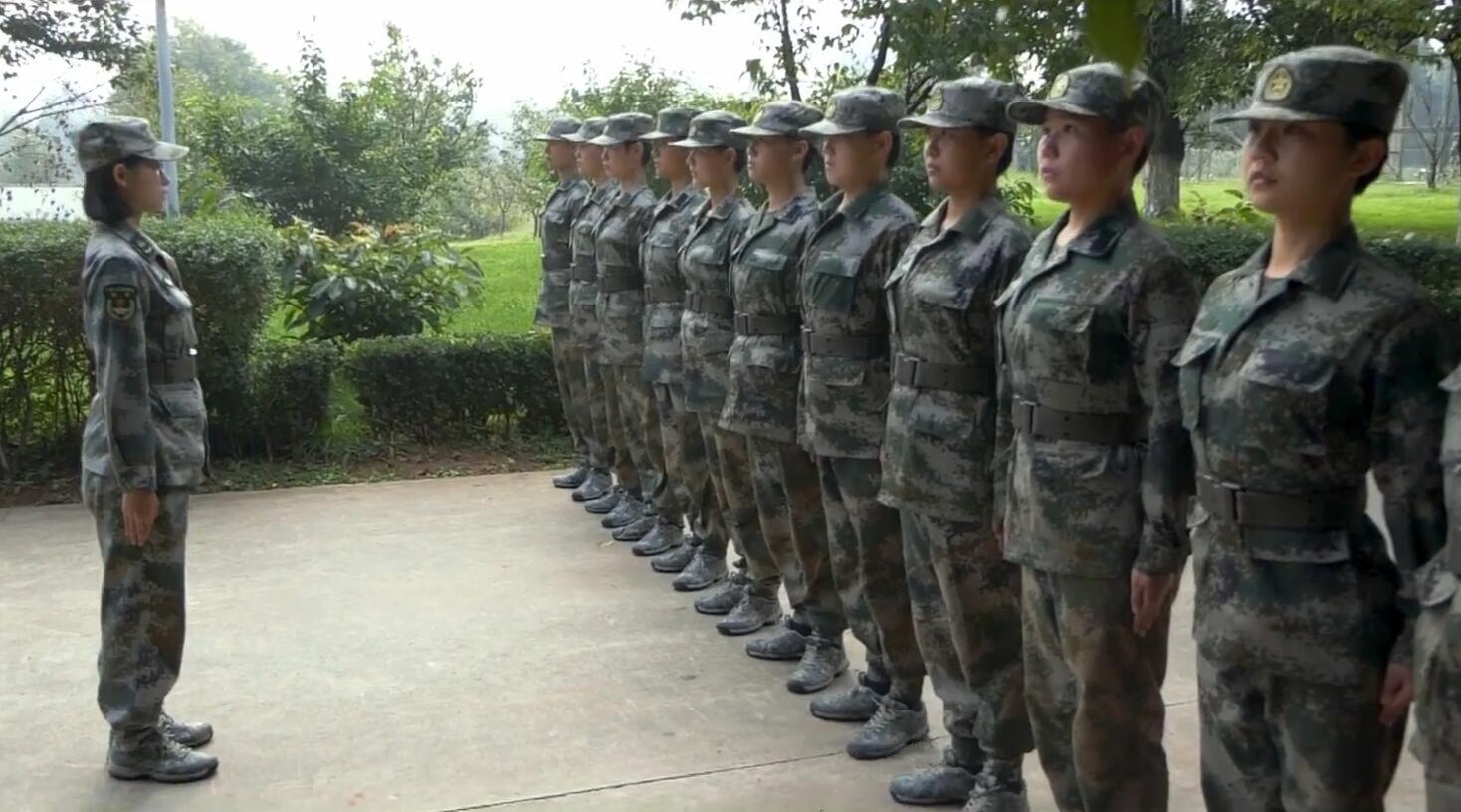 中国陆军学院新兵训练纪实,带你见证英姿飒爽的中国女兵!