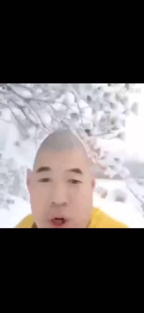 5月英语圈最流行的meme竟然是一串拼音?_新浪新闻