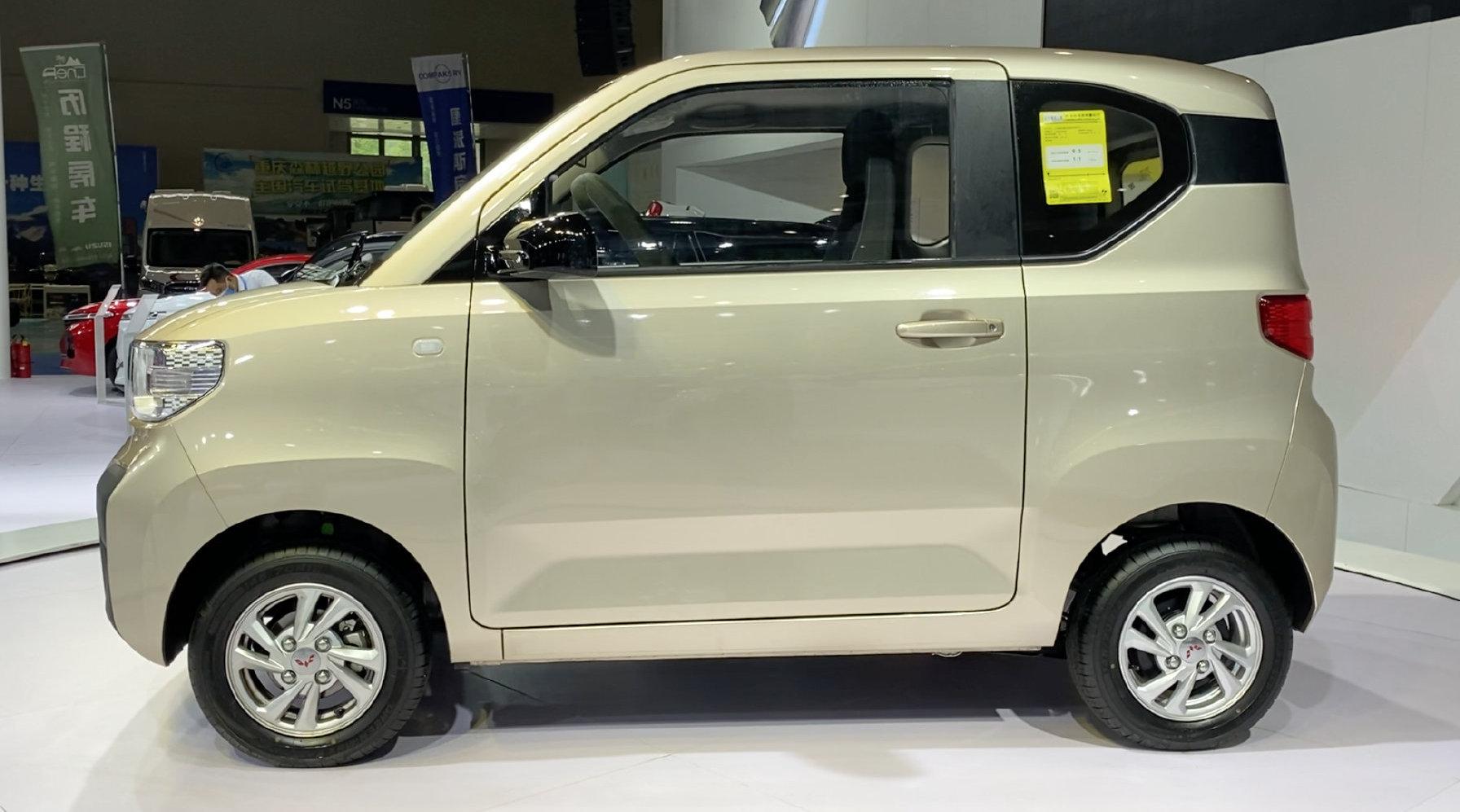 大力士,眼之所见全部是真实 01:31 首次亲眼所见五菱宏光mini ev车型