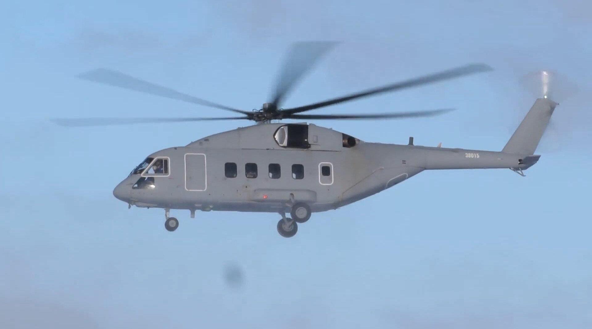 9架ch-46"海骑士"运输直升机列队飞行的壮观场面!