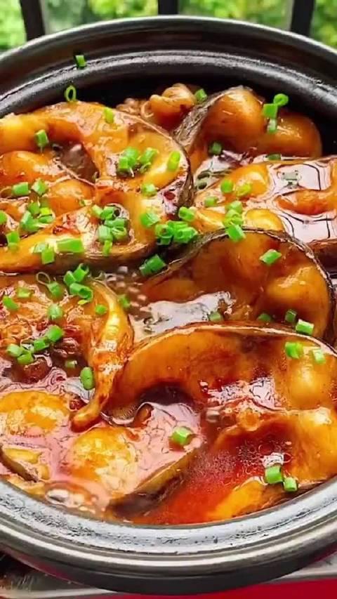 红烧红宝石斑鱼肉质紧实口感好,味道比红烧草鱼好得太多了!