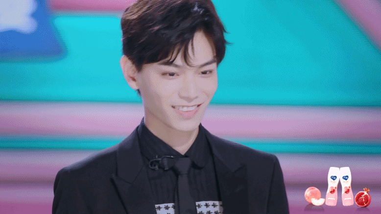 丁禹兮和郑乃馨这段真看得人脸红心跳