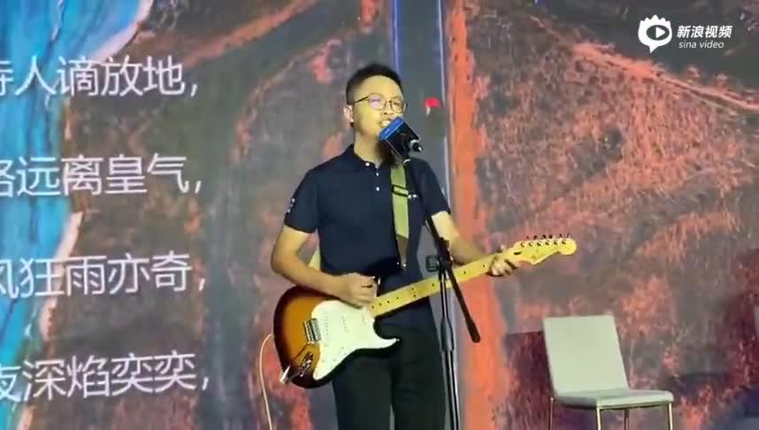 小鹏上市花絮：一个亲吻与五年前的同一首歌