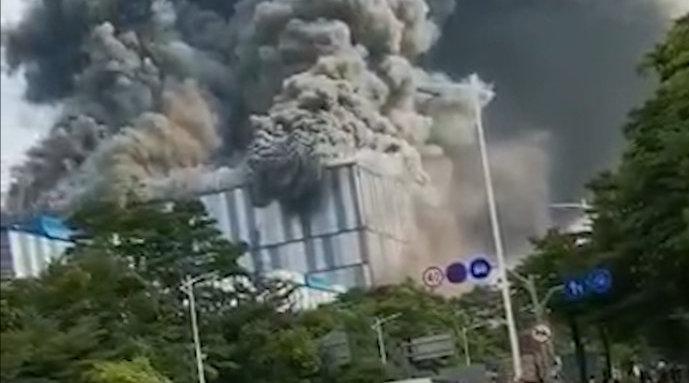 东莞华为在建工地火灾 建筑内发现3名死者 东莞华为在建工地火灾 建筑内发现3名死者