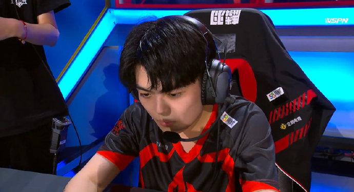 月光绝妙布阵助成都ag让二追三!南京hero取三连胜