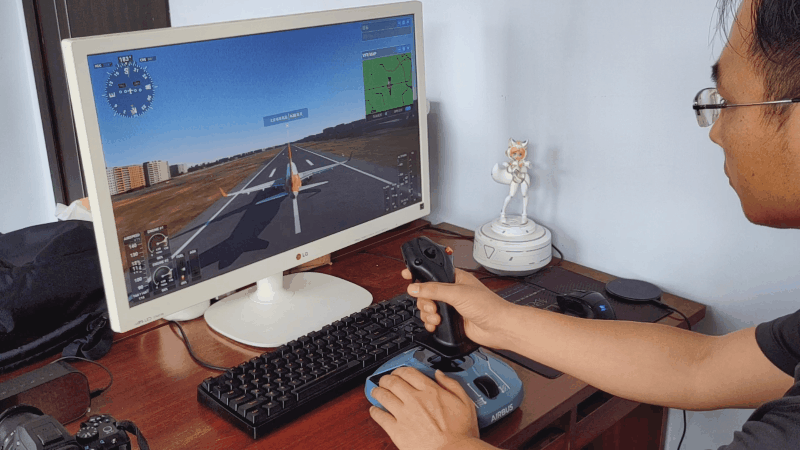從模擬飛行到空戰遊戲-圖馬思特TCA飛行搖杆_新浪眾測