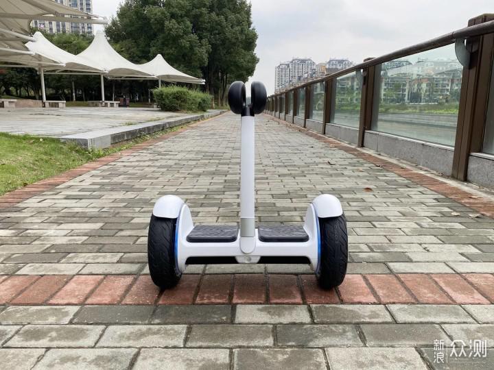 熊孩子的大玩具360平衡车p1骑行体验