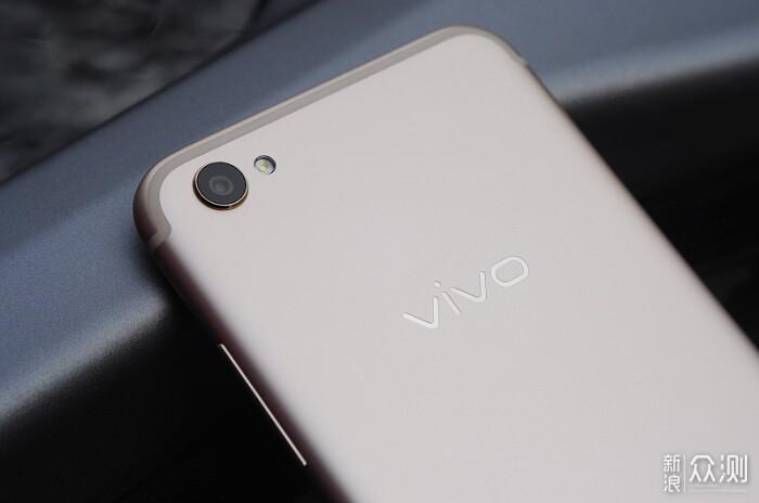 八年v粉回忆这些年追过的vivo手机