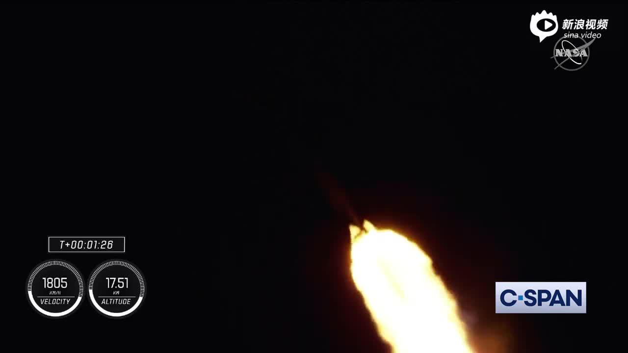 SpaceX猎鹰9号火箭升空 NASA首次用私人火箭执行载人太空任务