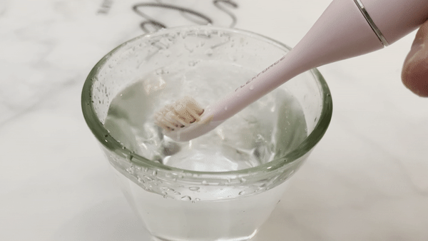 菲萊斯P20聲波旋轉混合動力電動牙刷評測_新浪眾測