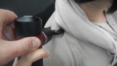 分享一款顏值筋膜槍—榮泰G20_新浪眾測