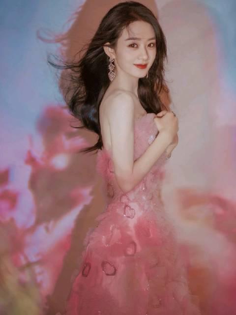 星动女神赵丽颖,美丽动人公主颖!