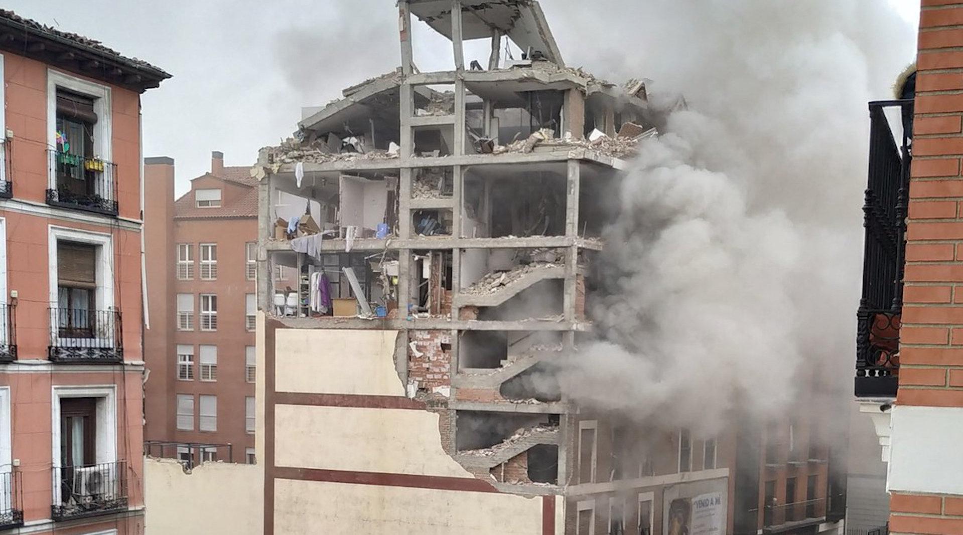 西班牙马德里突发爆炸:整栋楼被炸只剩支架,造成至少2死多伤