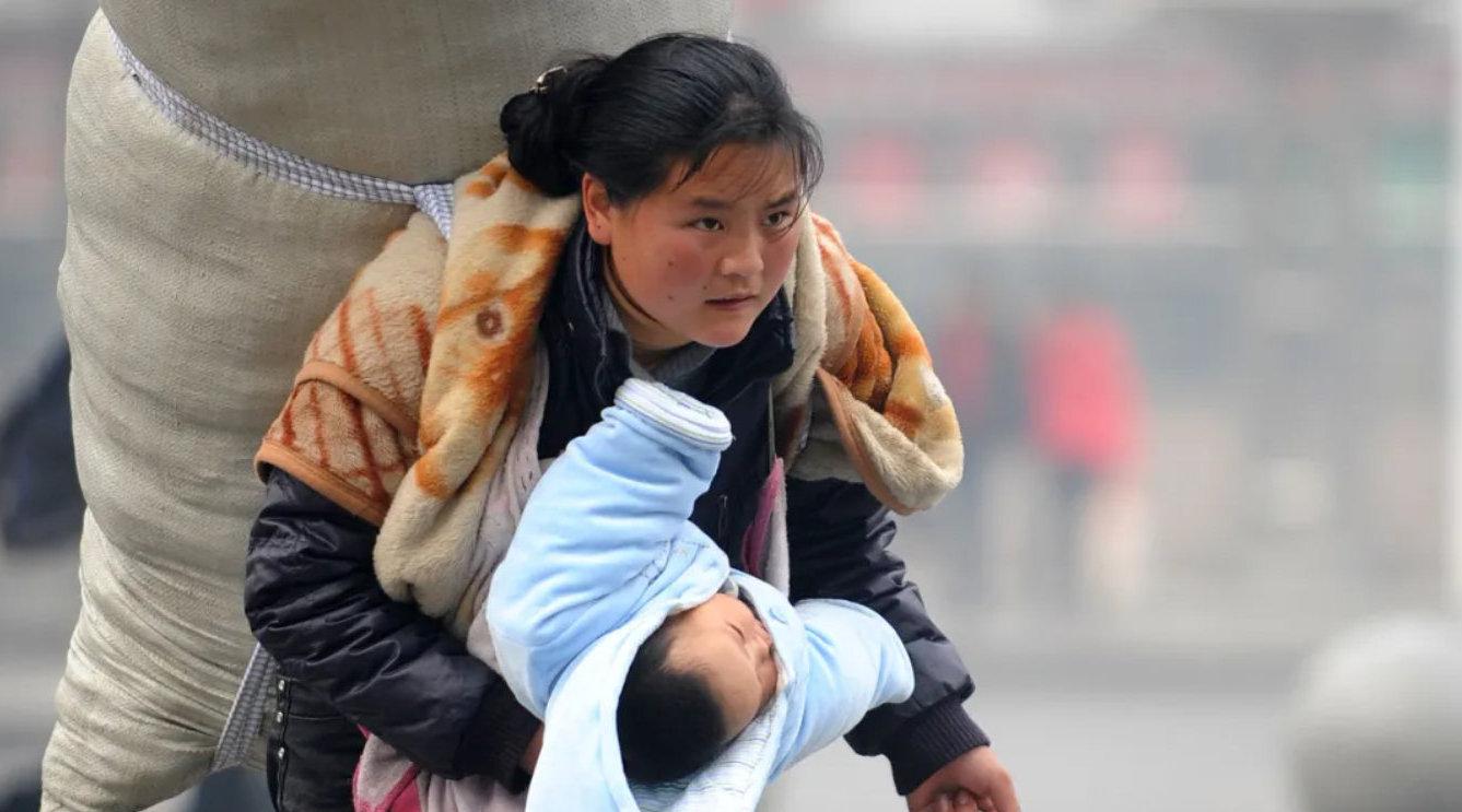 11年前感动中国的春运母亲找到了