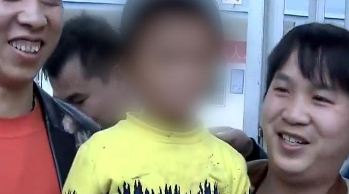 “小马云”开春即将重返校园 校长：希望他不被外界“打扰”