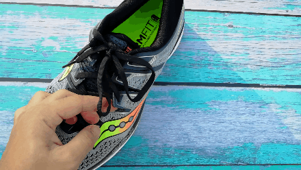 Saucony索康尼 Triumph iSO 5 跑鞋測評_新浪眾測