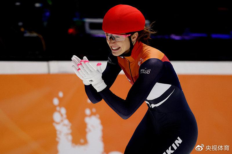 两赛看短道舒尔婷战力爆表俄罗斯匈牙利平分秋色