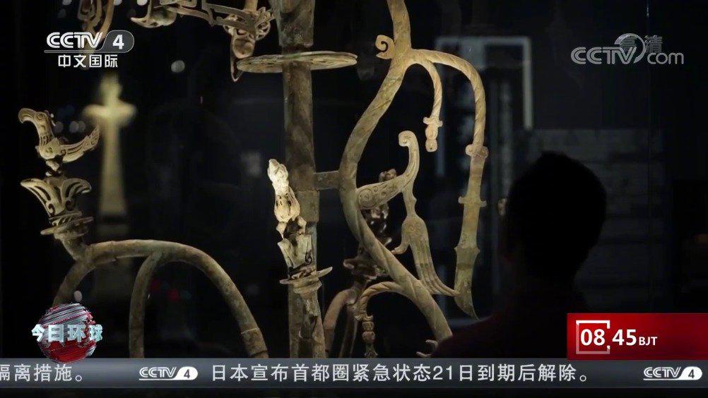三星堆3号神树进行本体拼合