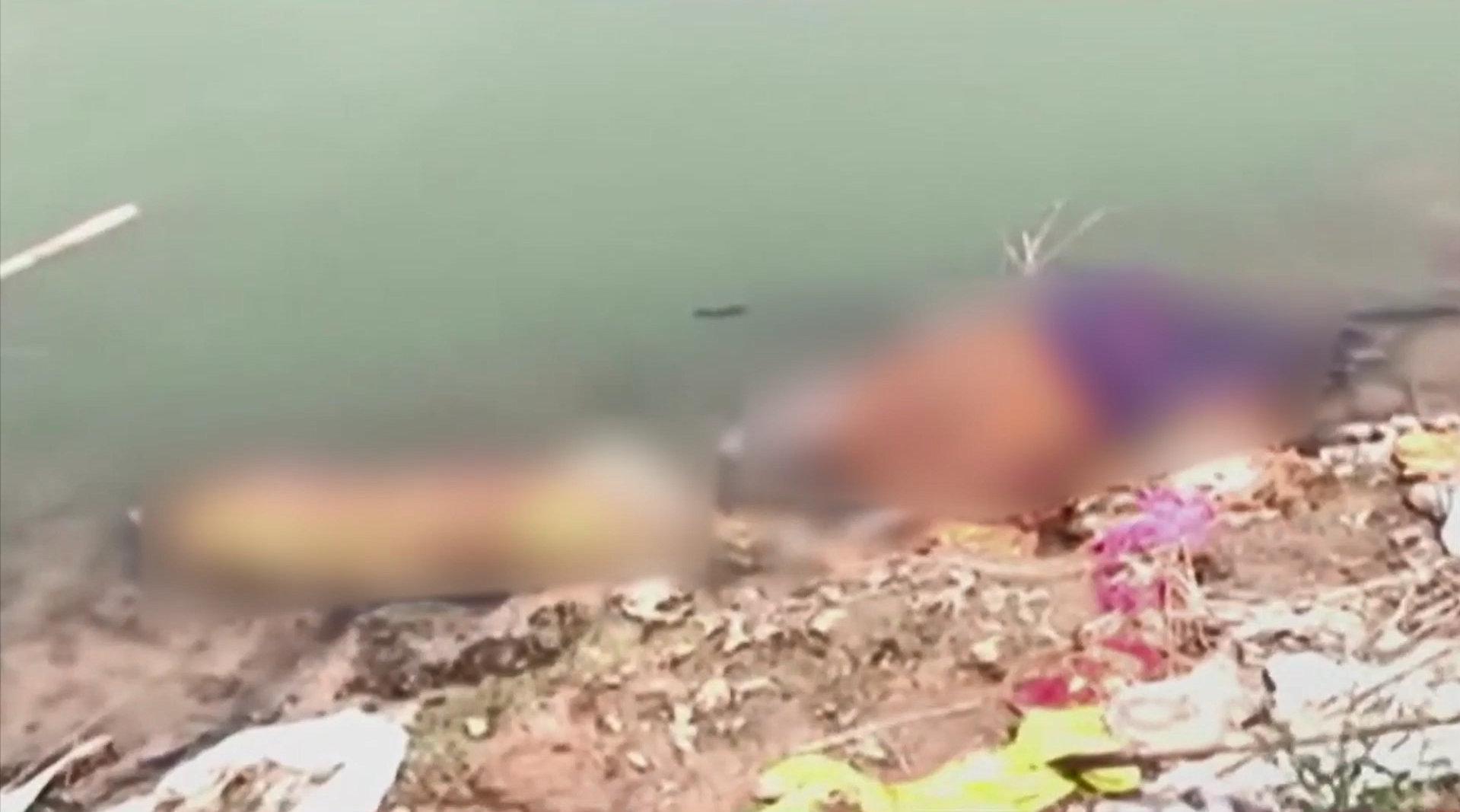 可怕！印度恒河惊现数十具尸体  印媒：疑为新冠死者遗体