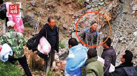 甘肃山地马拉松遇极端天气 牧羊人连救6名山地越野赛选手