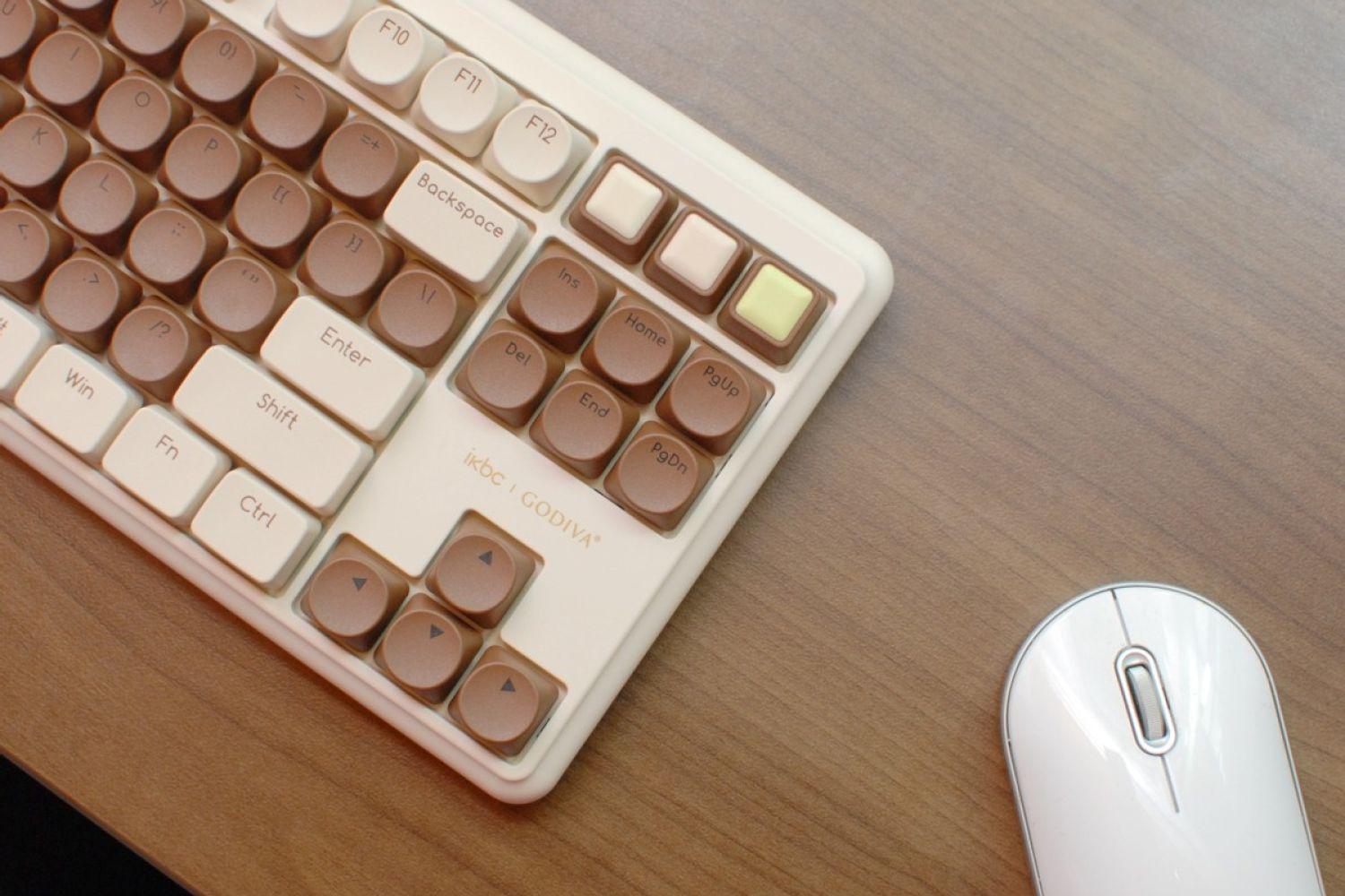 巧克力机械键盘(巧克力键盘和机械键盘哪个打字) - 秀盟知识网