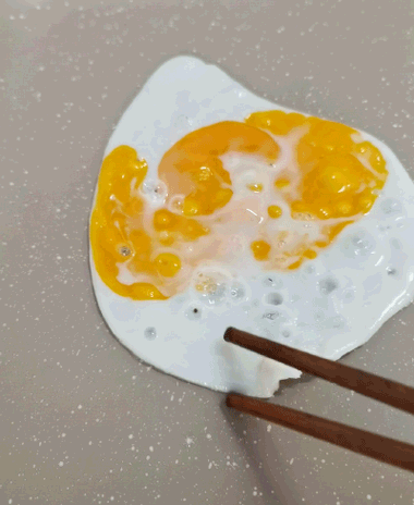 適盒IH聚嗨鍋使用實測:不粘鍋,也是電磁爐_新浪眾測