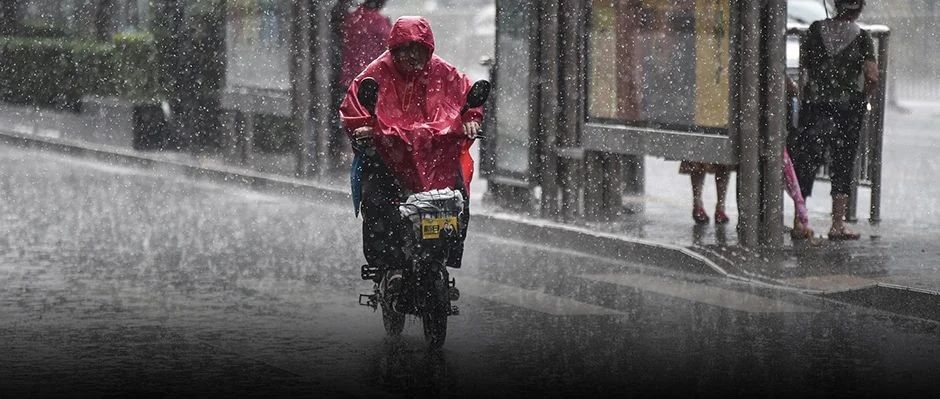 紧急提醒！北京暴雨橙色预警！首都机场取消73架次航班、多趟列车停运→ - Vimarsana News