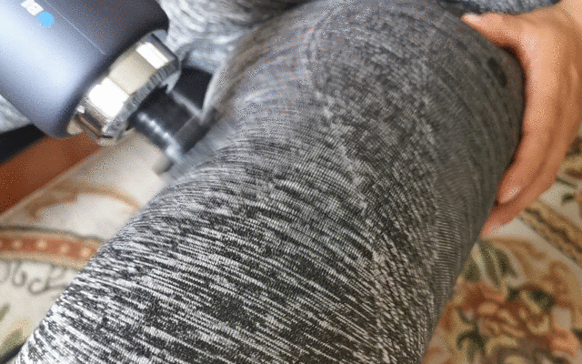 4種模式8檔轉速精細調節,藍寶波輪筋膜槍_新浪眾測