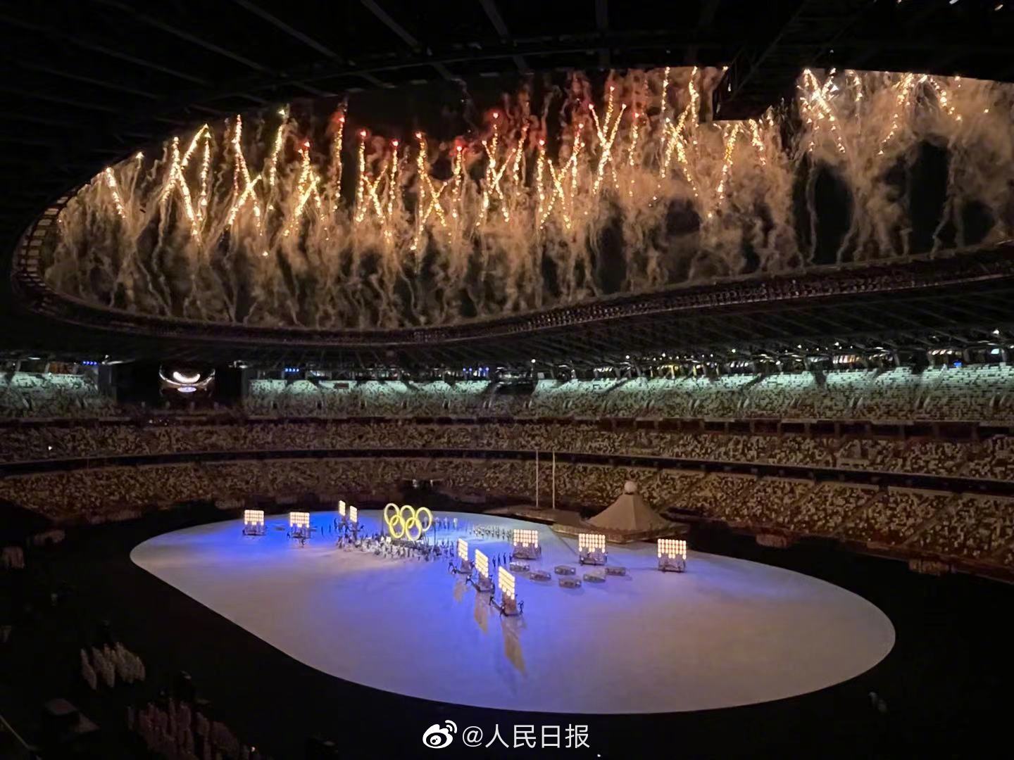 东京奥运会木制奥运五环亮相
