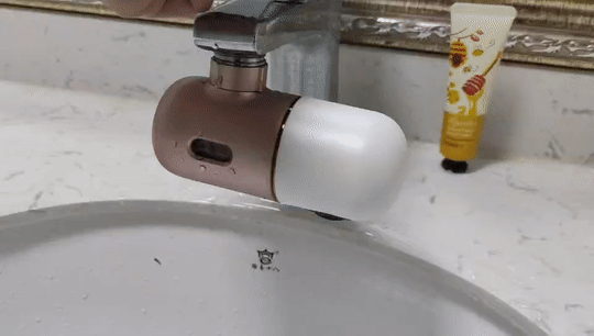 自來水變美容水,氧芬磁解水龍頭淨水器評測_新浪眾測