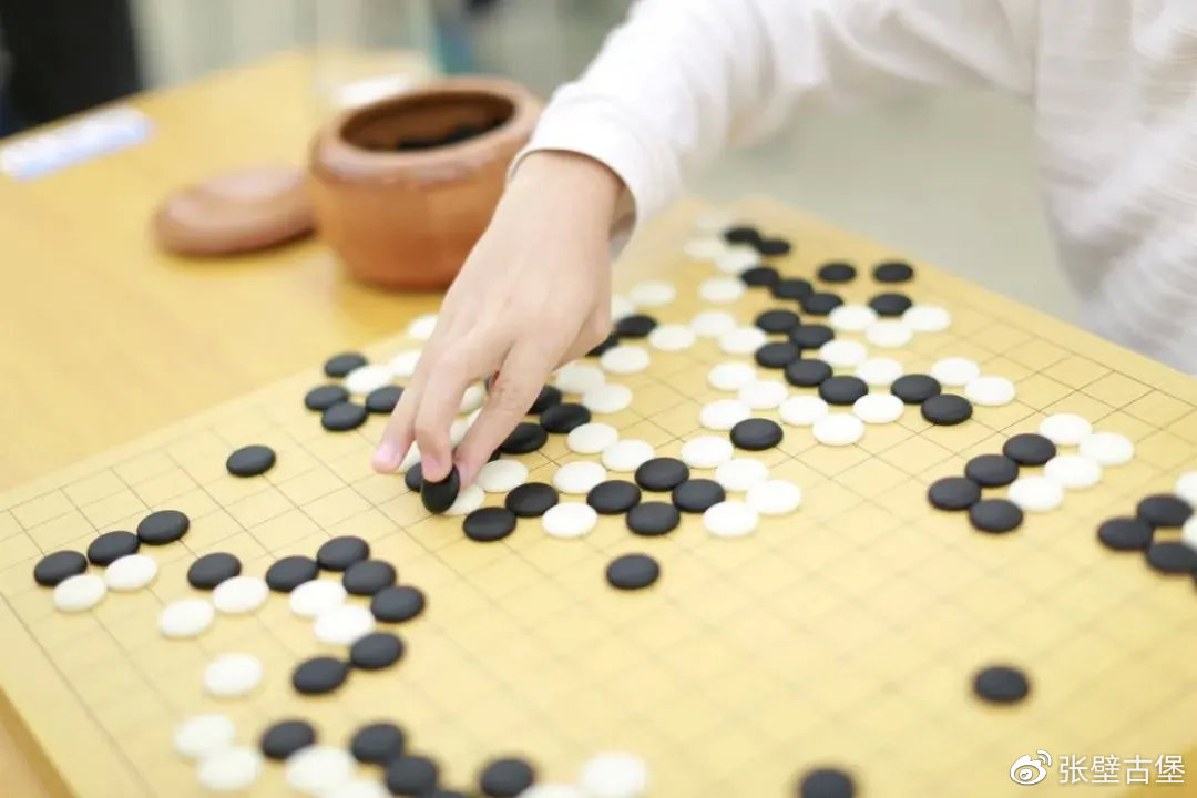 张壁古堡有个围棋院 聂卫平担任名誉院长