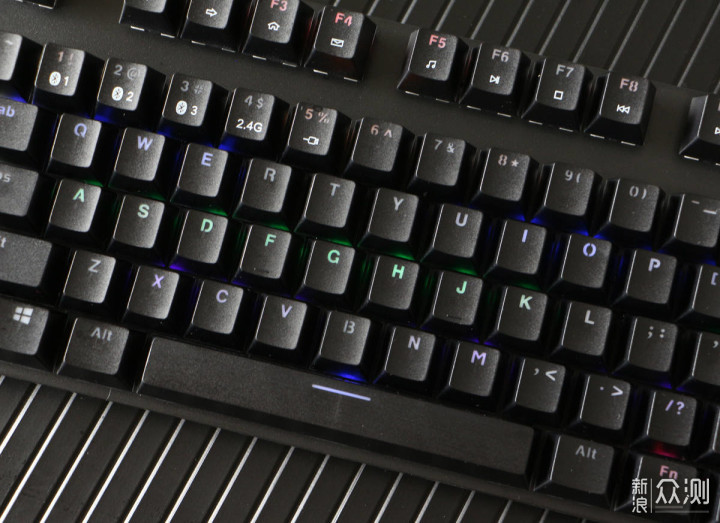 雷柏v500pro多模机械键盘测评自主茶轴