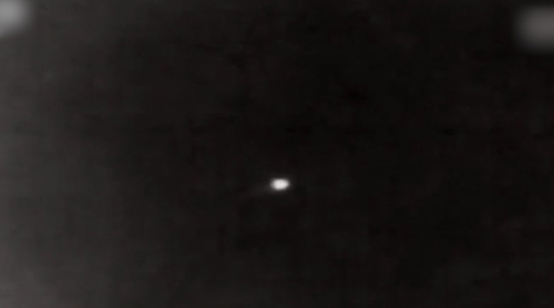 神十二返回舱过“黑障”！舱外千度高温 航天员说“跟上去差不多”